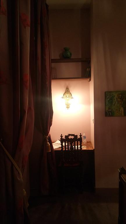 Chambres D'Hotes Chateau De Serans - Atelier Balias Ecouche Bagian luar foto